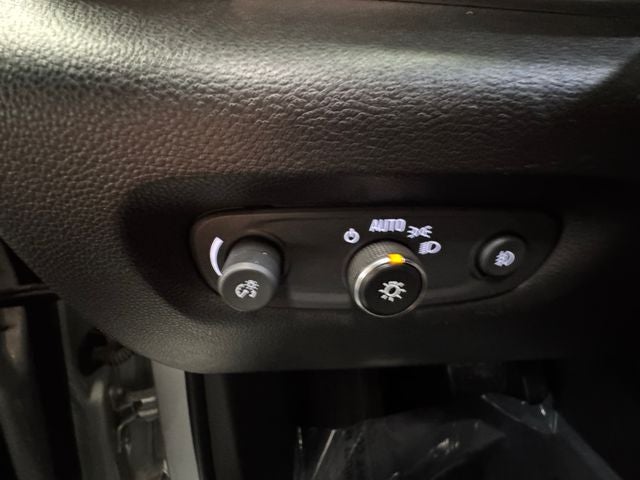 2020 Chevrolet Traverse AWD LT Cloth