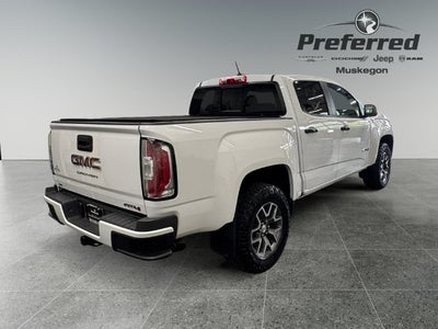 2022 GMC Canyon 4WD Crew Cab Short Box AT4 - Cloth