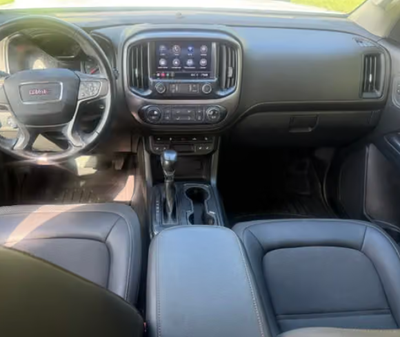 2022 GMC Canyon 4WD Crew Cab Short Box AT4 - Cloth