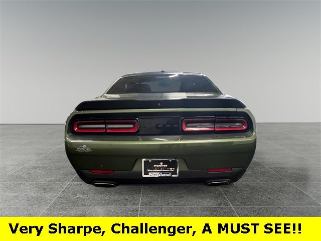 2022 Dodge Challenger SXT