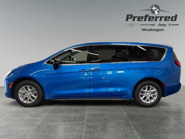 2027 Chrysler Pacifica PACIFICA SELECT