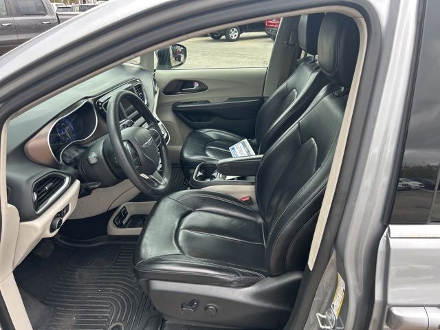 2021 Chrysler Voyager LXI