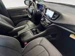 2027 Chrysler Pacifica PACIFICA LIMITED