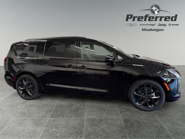 2027 Chrysler Pacifica PACIFICA LIMITED
