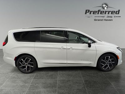 2027 Chrysler Pacifica PACIFICA PINNACLE