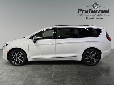 2027 Chrysler Pacifica PACIFICA PINNACLE