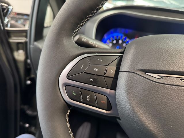 2027 Chrysler Pacifica PACIFICA SELECT AWD