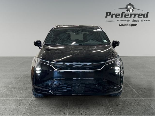 2027 Chrysler Pacifica PACIFICA SELECT AWD
