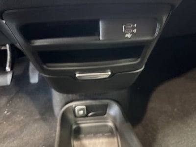 2027 Chrysler Pacifica PACIFICA SELECT AWD