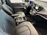 2027 Chrysler Pacifica PACIFICA SELECT AWD