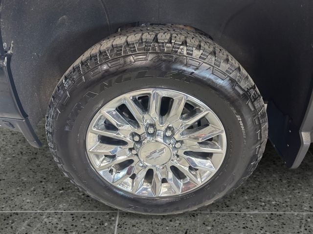 2022 Chevrolet Silverado 2500HD 4WD Crew Cab Standard Bed High Country