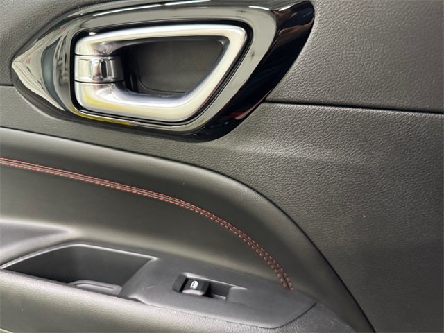 2025 Jeep Compass COMPASS TRAILHAWK 4X4