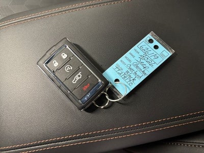 2026 Jeep Cherokee CHEROKEE OVERLAND 4X4