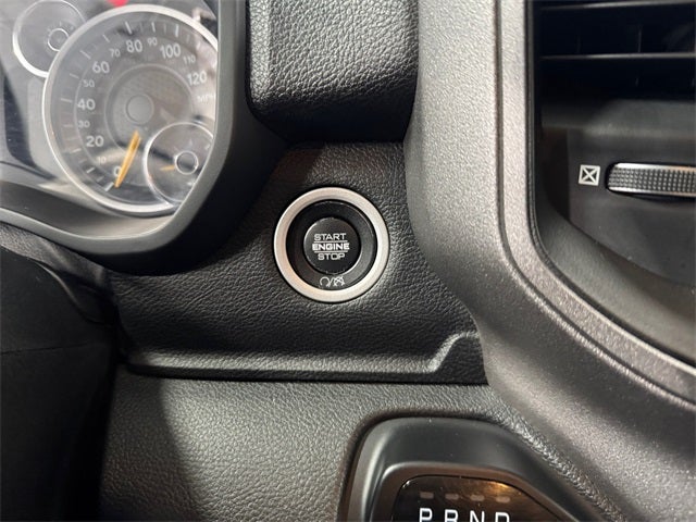 2019 RAM 2500 Tradesman Crew Cab 4x4 6'4' Box