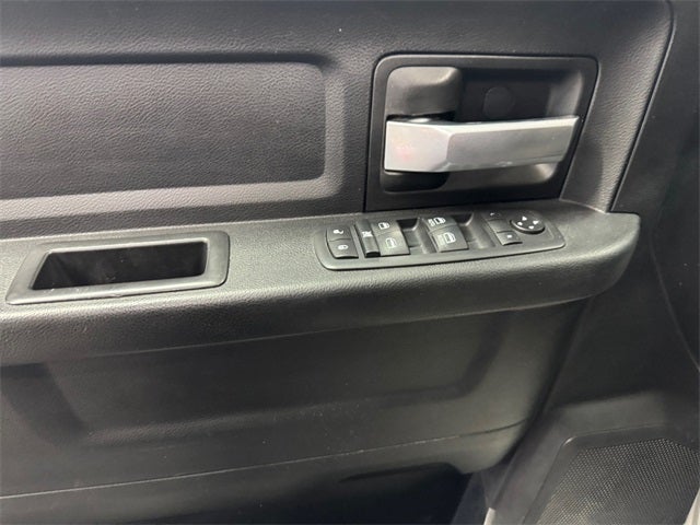 2019 RAM 2500 Tradesman Crew Cab 4x4 6'4' Box