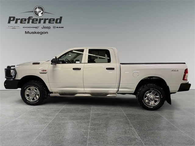 2019 RAM 2500 Tradesman Crew Cab 4x4 6'4' Box