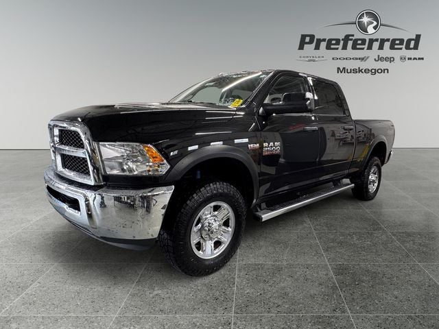 2017 RAM 2500 Tradesman Crew Cab 4x4 6'4' Box