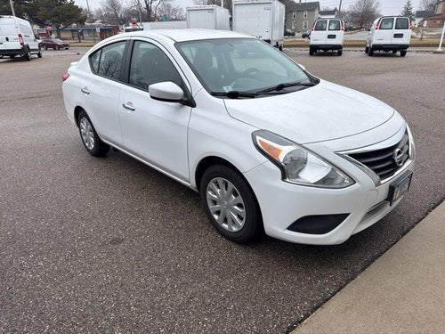 2015 Nissan Versa 1.6 SV