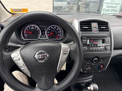 2015 Nissan Versa 1.6 SV