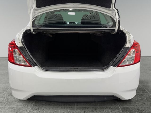 2015 Nissan Versa 1.6 SV