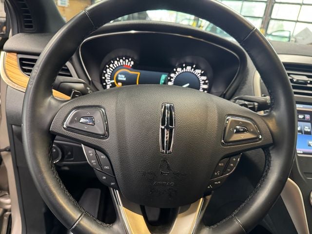 2015 Lincoln MKC Base