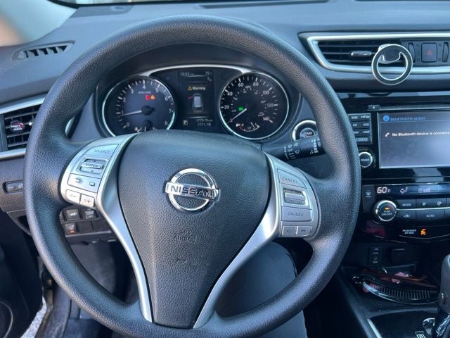 2016 Nissan Rogue SV 2.5 Liter FWD