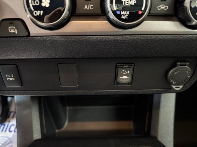 2018 Toyota Tacoma SR 3.5L V6 4D Double Cab 4WD