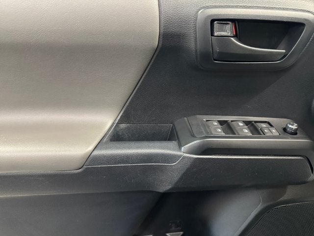 2018 Toyota Tacoma SR 3.5L V6 4D Double Cab 4WD
