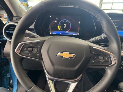 2025 Chevrolet Trax FWD LT
