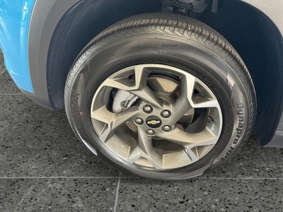 2025 Chevrolet Trax FWD LT