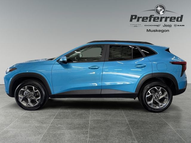 2025 Chevrolet Trax FWD LT