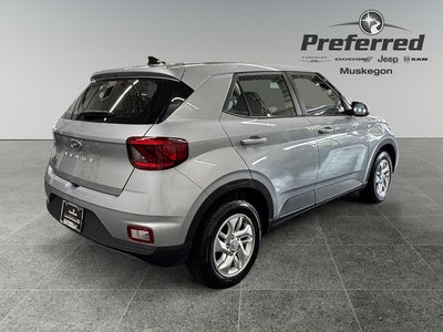 2022 Hyundai Venue SE