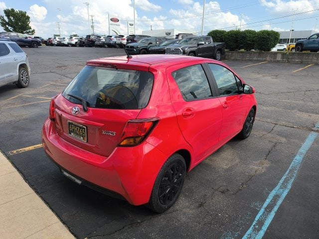 2016 Toyota Yaris L