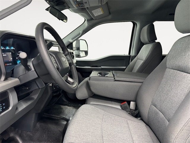 2025 Ford Super Duty F-250® XL