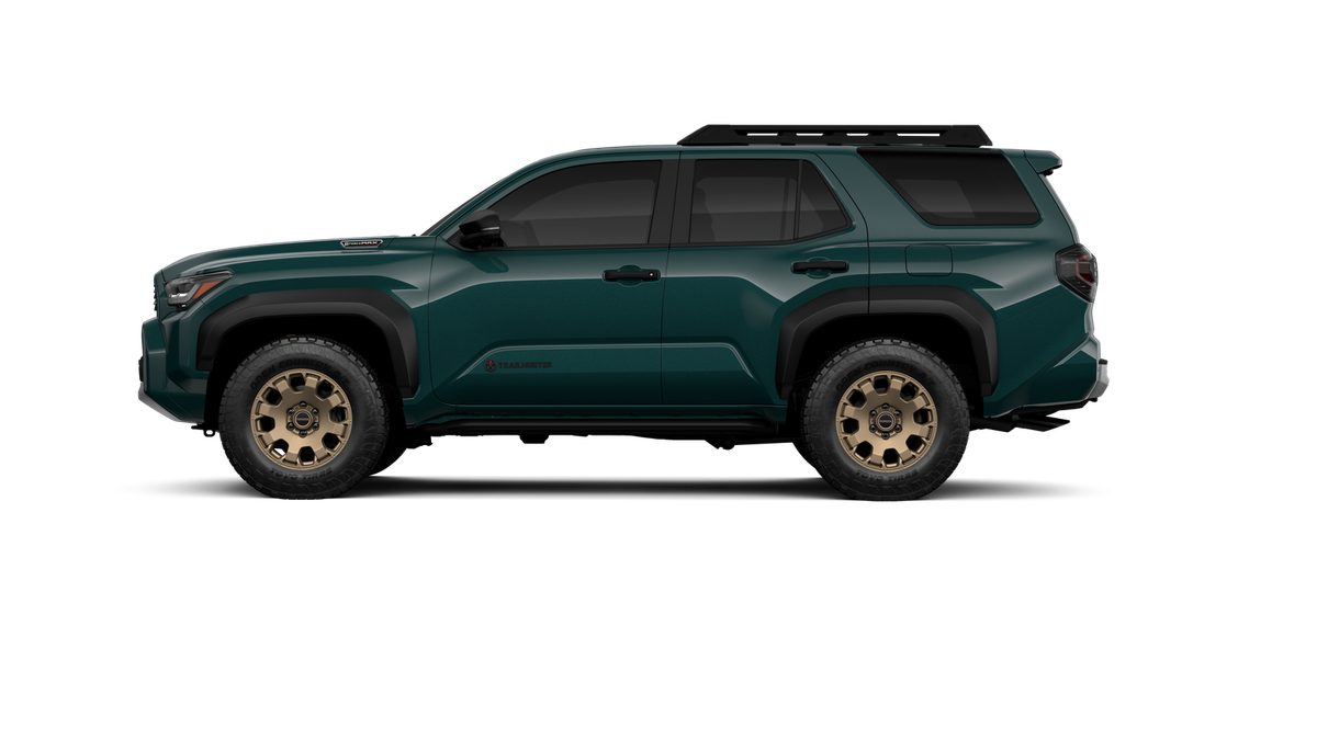 2026 Toyota 4Runner i-FORCE MAX 4Runner Trailhunter